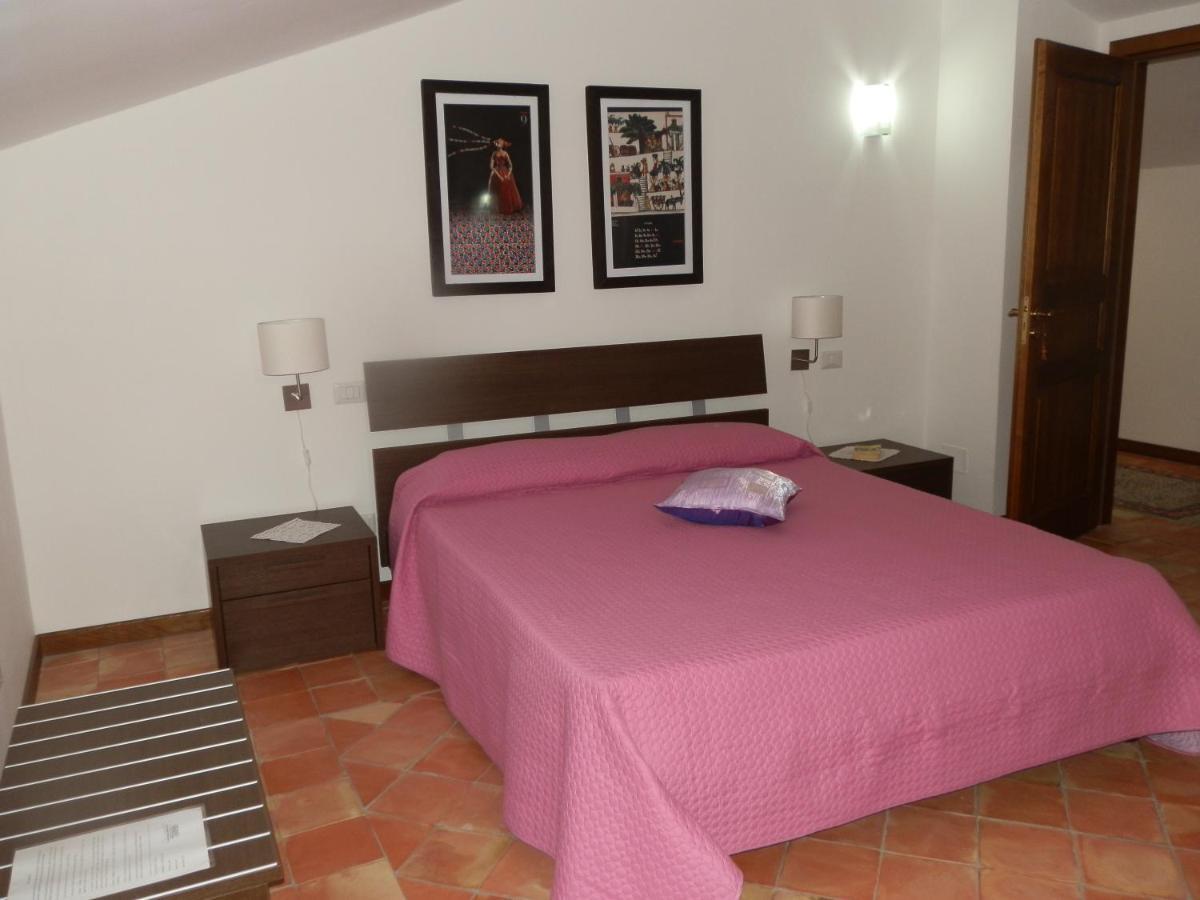 Agriturismo Ai Monaci Montano Antilia Dış mekan fotoğraf